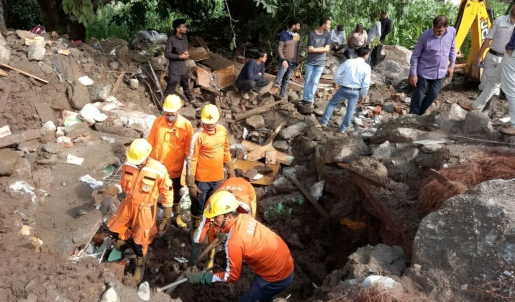 উত্তরাখণ্ডে ভূমিধস ও বৃষ্টিতে ভয়াবহ পরিস্থিতি নিহত ৬ ও নিখোঁজ ১১ 1756533031 উত্তরাখণ্ডে ভূমিধস ও বৃষ্টিতে ভয়াবহ পরিস্থিতি, ছয়জন নিহত ও নিখোঁজ ১১