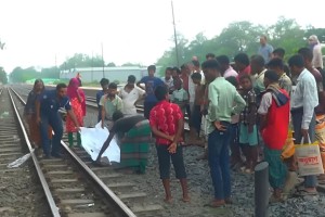 উল্লাপাড়া রেলওয়ে স্টেশন থেকে অজ্ঞাত যুবকের মরদেহ উদ্ধার