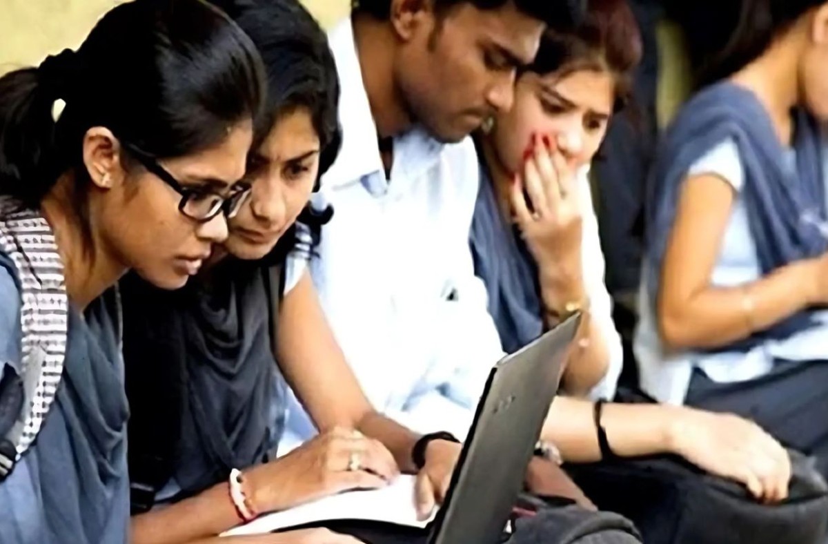 একাদশ শ্রেণিতে ভর্তির অনলাইন আবেদন শেষ কাল