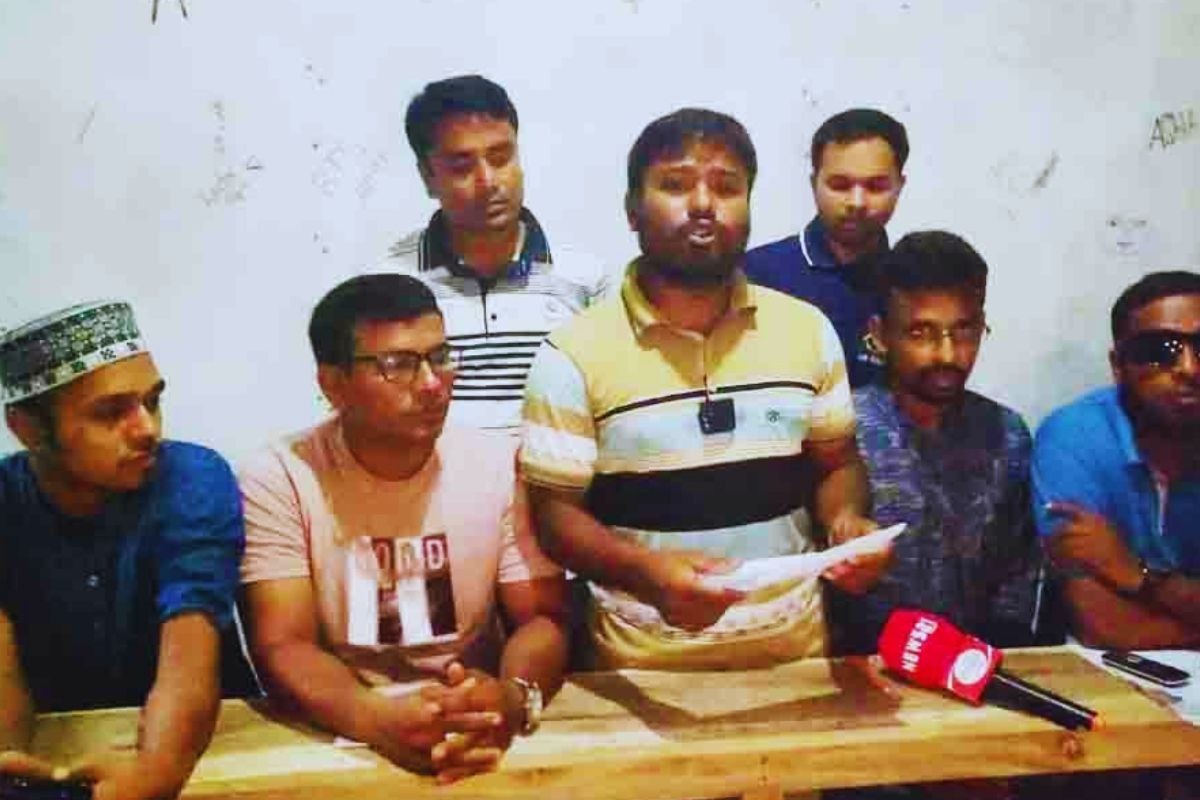 এনসিপির ১৫ নেতার একযোগে পদত্যাগ