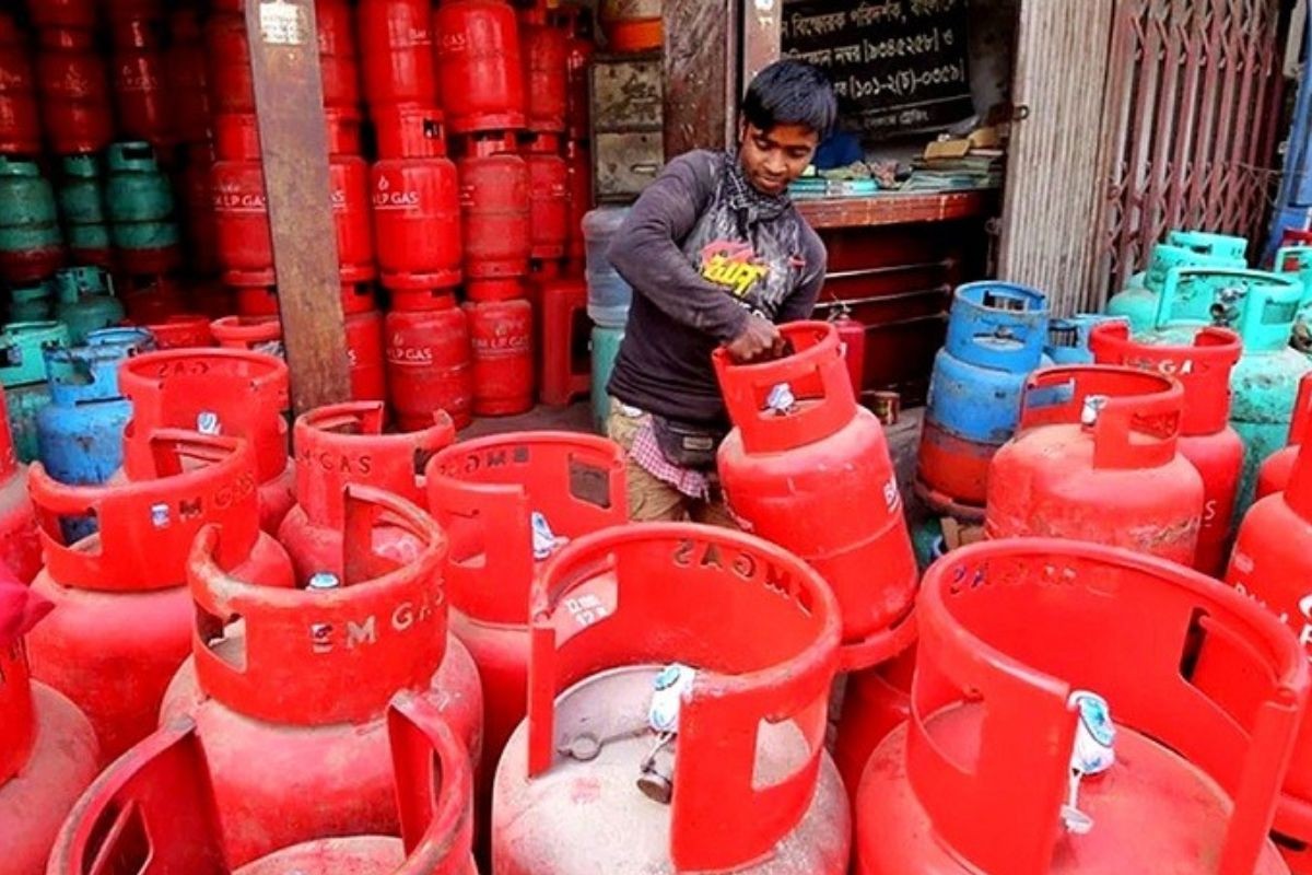 দাম কমলো ১২ কেজি এলপি গ্যাসের