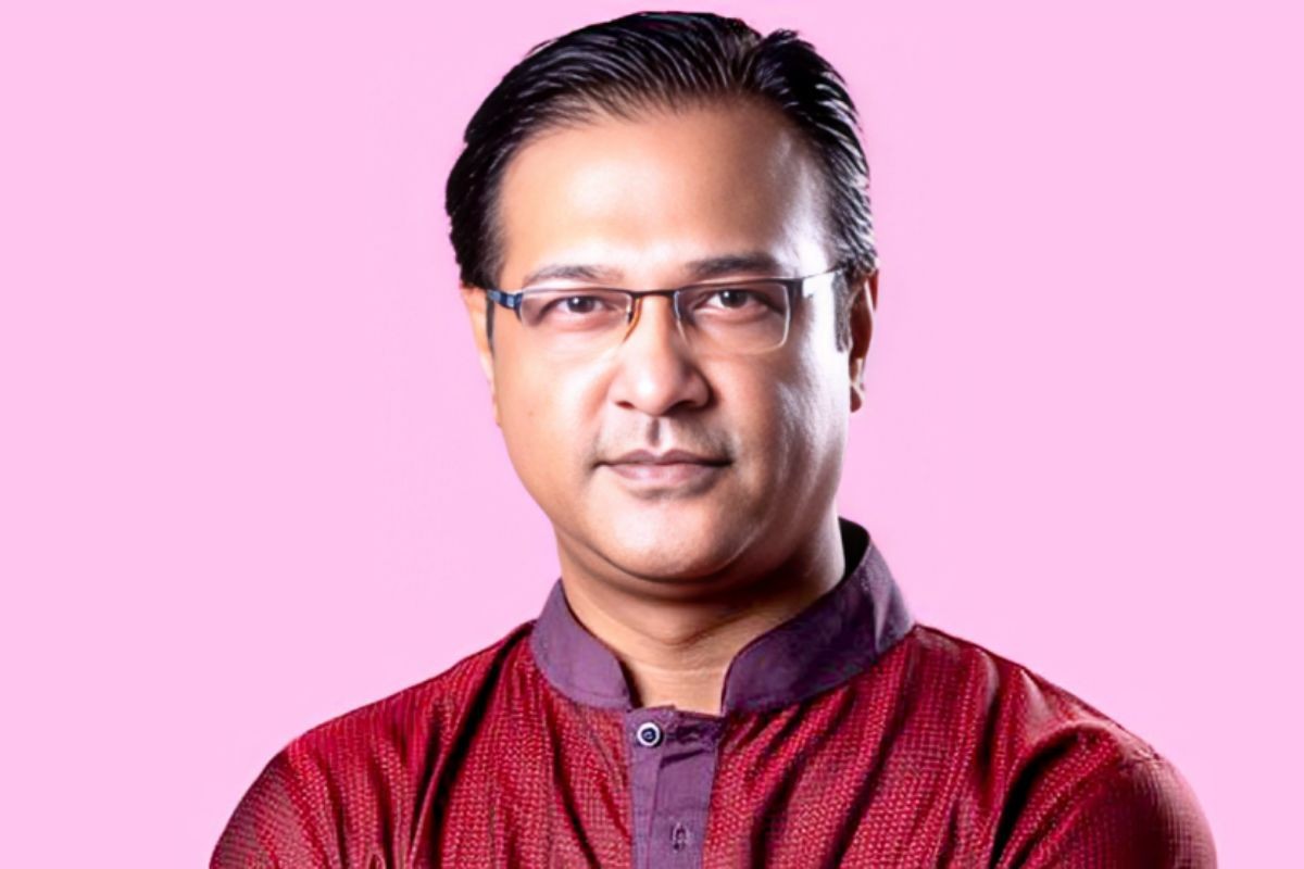 ঐ চেয়ার নির্লজ্জদের জন্যই: সংগীতশিল্পী আসিফ