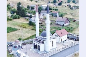 ঐতিহাসিক রাভনো মসজিদে ৮৫ বছর পর আজান