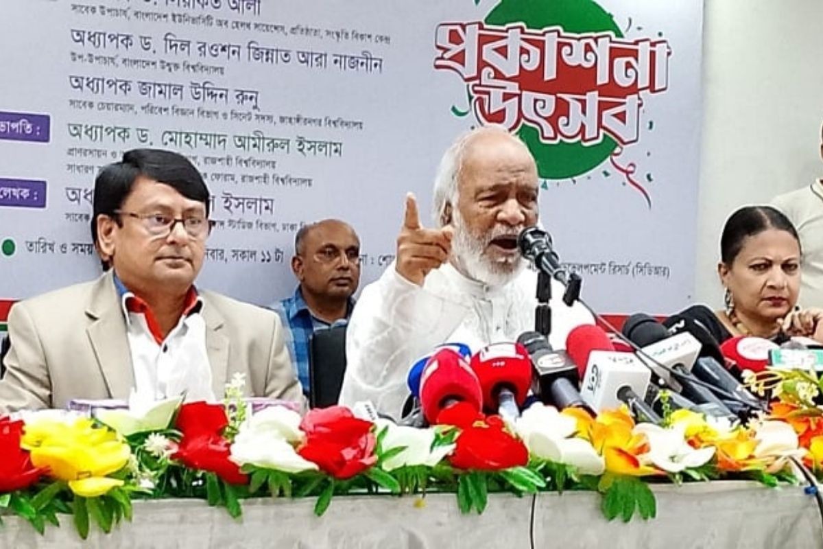 কয়েকজনের বক্তব্য গোটা বাংলাদেশের তরুণদের বক্তব্য নয়: ড. মঈন খান