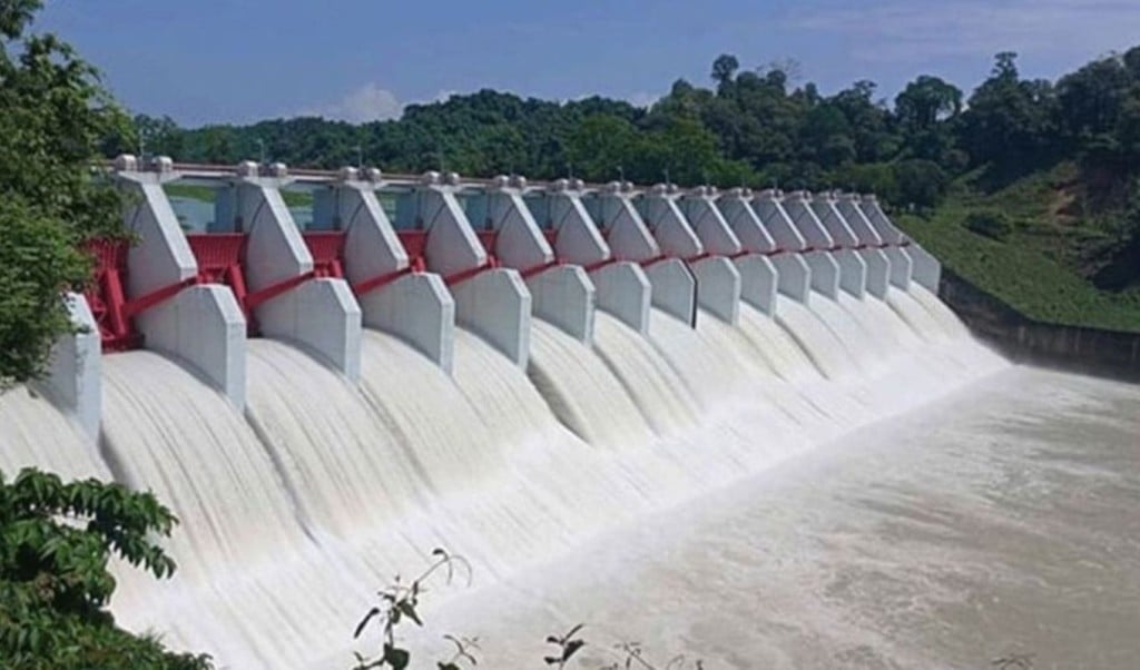 কাপ্তাই বাঁধের গেট আবারও খুলে দেওয়া হলো পানিবন্দি ২০ হাজার মানুষ 1755791135 কাপ্তাই বাঁধের গেট আবারও খুলে দেওয়া হলো, পানিবন্দি ২০ হাজার মানুষ