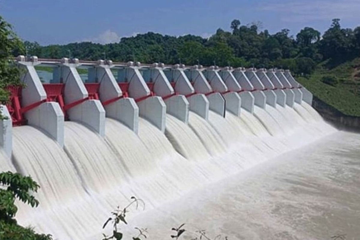কাপ্তাই বাঁধের গেট আবারও খুলে দেওয়া হলো, পানিবন্দি ২০ হাজার মানুষ