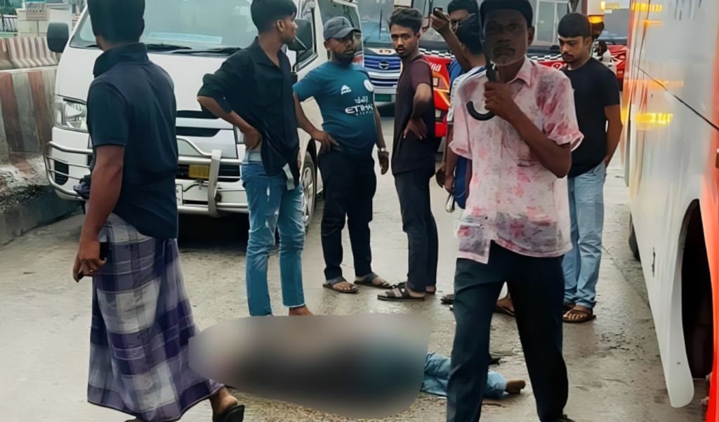 কুমিল্লায় বাসচাপায় তিশা ট্রান্সপোর্টের সুপারভাইজার নিহত 1755418343 কুমিল্লায় বাসচাপায় তিশা ট্রান্সপোর্টের সুপারভাইজার নিহত