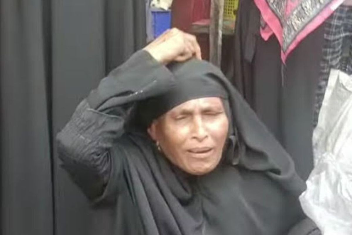 গফরগাঁওয়ে ছিনতাইয়ের শিকার নারী ভিক্ষুক