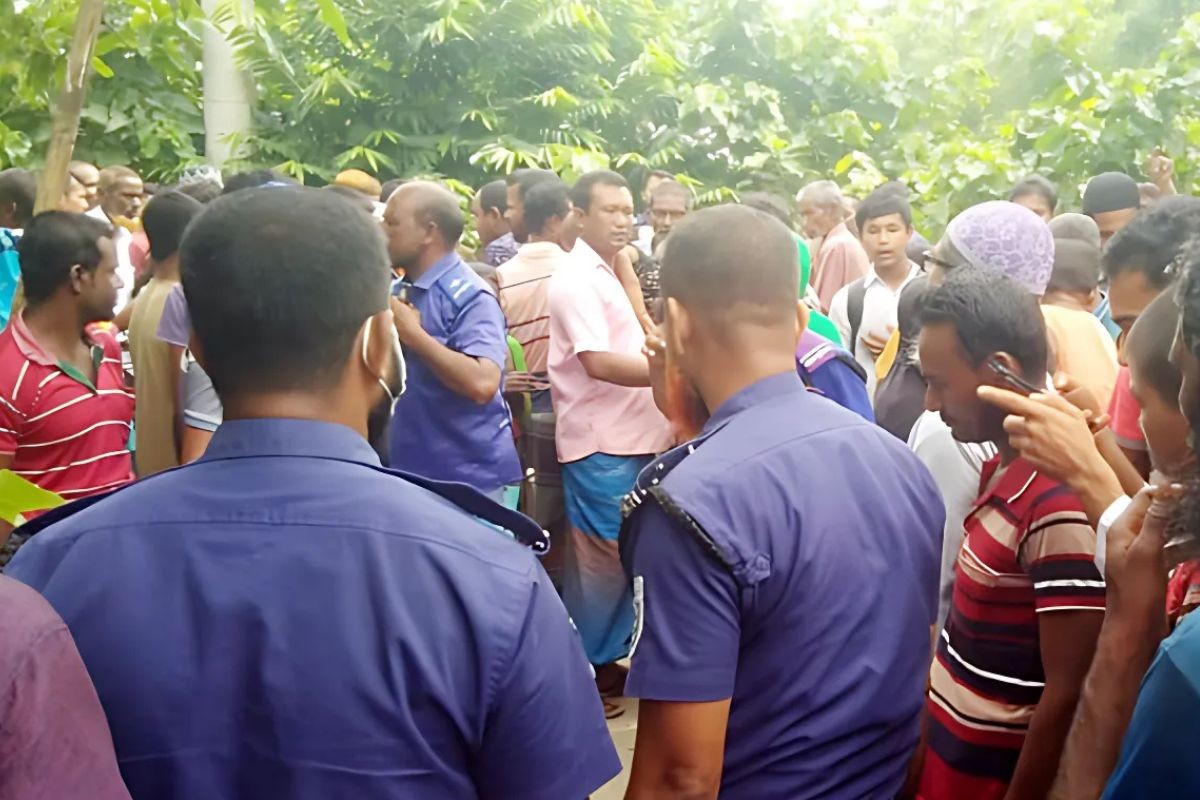 গাইবান্ধায় ব্যবসায়ীর গলাকাটা লাশ উদ্ধার