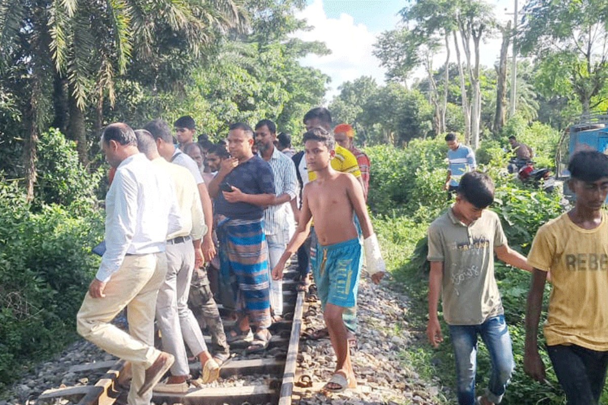 গাজীপুরে ট্রেনের নিচে ঝাঁপ দিয়ে যুবকের মৃত্যু