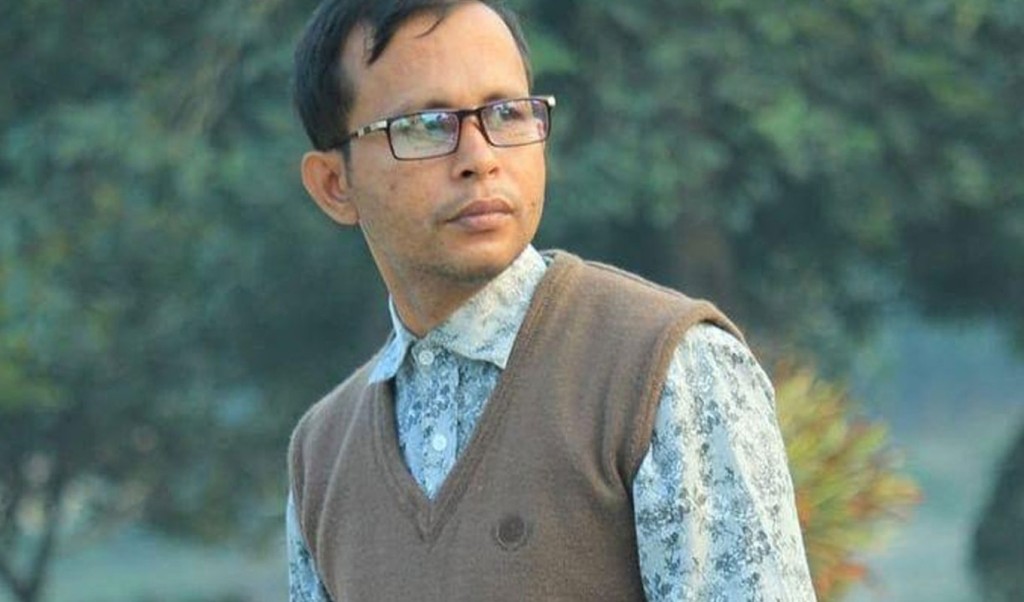 ঘুষ ছাড়া আবেদন জমা নেয় না অফিস সহকারী লিটন 3 অফিস সহকারী লিটন