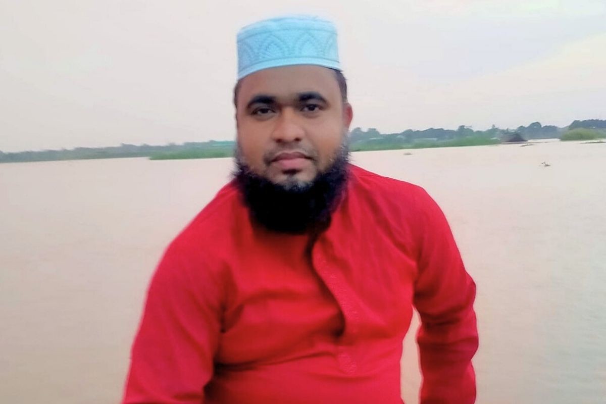 চাকরি দেওয়ার নাম করে টাকা নেওয়ার অভিযোগ জামায়াত নেতার বিরুদ্ধে, চাপে পড়ে ফেরত