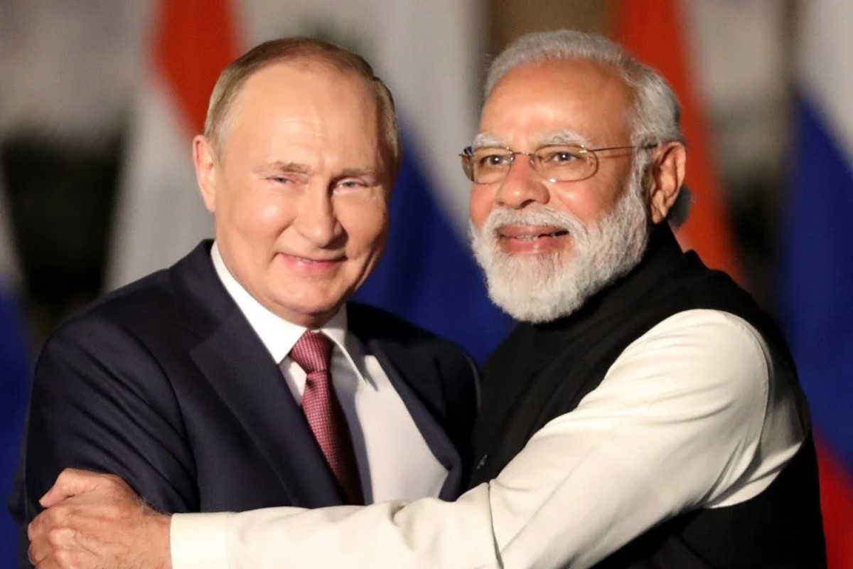 ট্রাম্পের হুমকির জবাবে ভারতের পাশে দাঁড়াল রাশিয়া