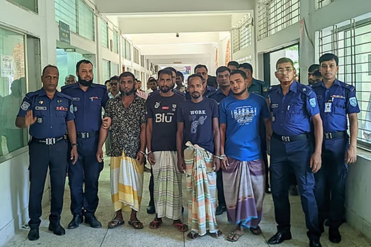 তারাগঞ্জে দুজনকে পিটিয়ে হত্যা: গ্রেপ্তার চার আসামির তিন দিনের রিমান্ড