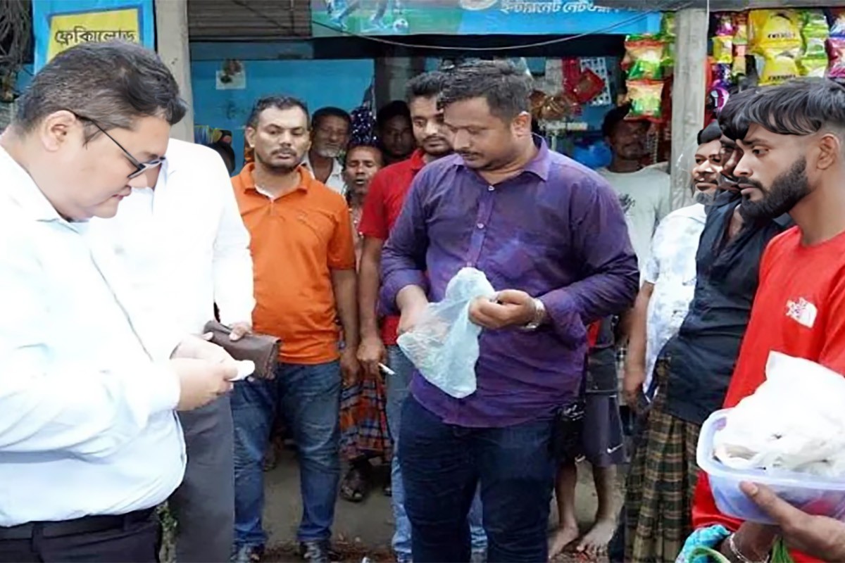 ভ্রাম্যমাণ আদালতের মাদকবিরোধী অভিযানে দুই ব্যবসায়ীর কারাদণ্ড