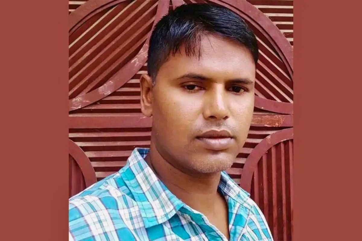 ধর্ষণচেষ্টা: আত্মরক্ষায় যুবকের গোপনাঙ্গ কেটে দিলেন গৃহবধূ