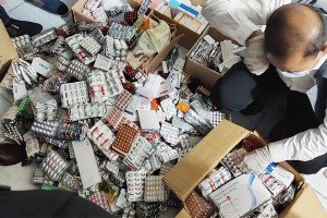 নকল ওষুধে ভরে গেছে বৃহত্তম পাইকারি মার্কেট, নেপথ্যে শক্তিশালী সিন্ডিকেট