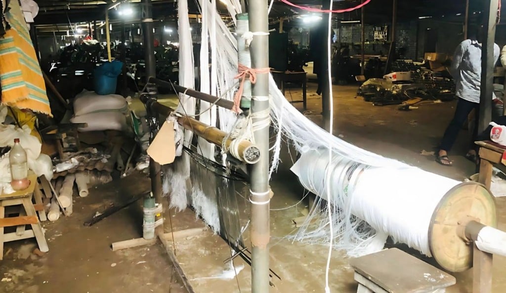 নরসিংদীতে ২০ লাখ টাকা চাঁদার চাঁদার দাবিতে কারখানায় হামলা মালিকসহ আহত ৫ 1755401473 নরসিংদীতে ২০ লাখ টাকা চাঁদার দাবিতে কারখানায় হামলা, মালিকসহ আহত ৫