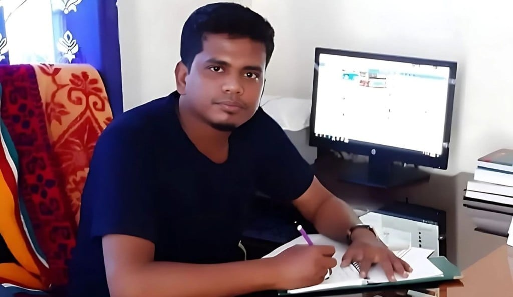 নেত্রকোনায় ভিক্ষুক পুনর্বাসনের ৩৩ লাখ টাকা নিয়ে পালালেন সমাজসেবা কর্মকর্তা 1755830031 নেত্রকোনায় ভিক্ষুক পুনর্বাসনের ৩৩ লাখ টাকা নিয়ে পালালেন সমাজসেবা কর্মকর্তা