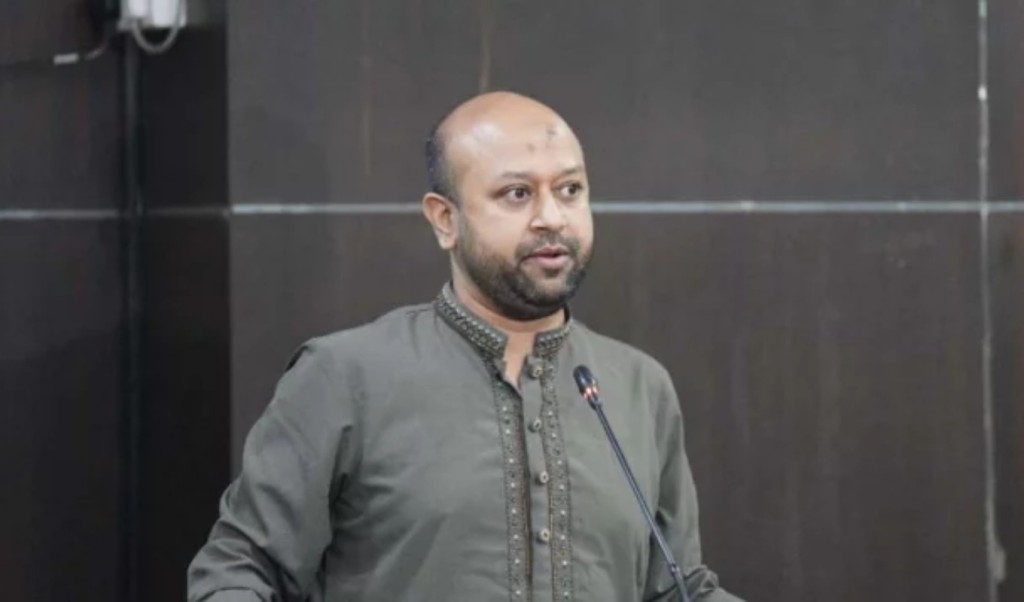 পদত্যাগ করতে পারেন ড. ইউনূস, কারণ জানালেন ফুয়াদ 4 পদত্যাগ করতে পারেন ড. ইউনূস কারণ জানালেন ফুয়াদ 1755268676 পদত্যাগ করতে পারেন ড. ইউনূস, কারণ জানালেন ফুয়াদ