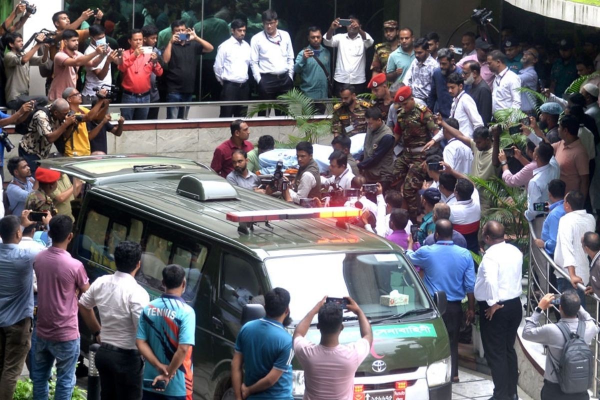 পরিবার রাজি না থাকায় সাবেক সেনাপ্রধান হারুনের মরদেহের ময়নাতদন্ত হবে না: পুলিশ