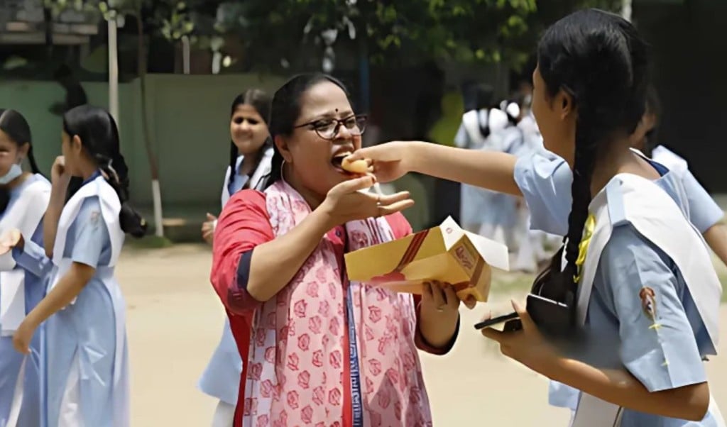 পুনঃনিরীক্ষণের ফল প্রকাশঢাকা বোর্ডে জিপিএ ৫ পেয়েছে ২৮৬ পরীক্ষার্থী 1754811046 পুনঃনিরীক্ষণের ফল প্রকাশ, ঢাকা বোর্ডে জিপিএ-৫ পেয়েছে ২৮৬ পরীক্ষার্থী