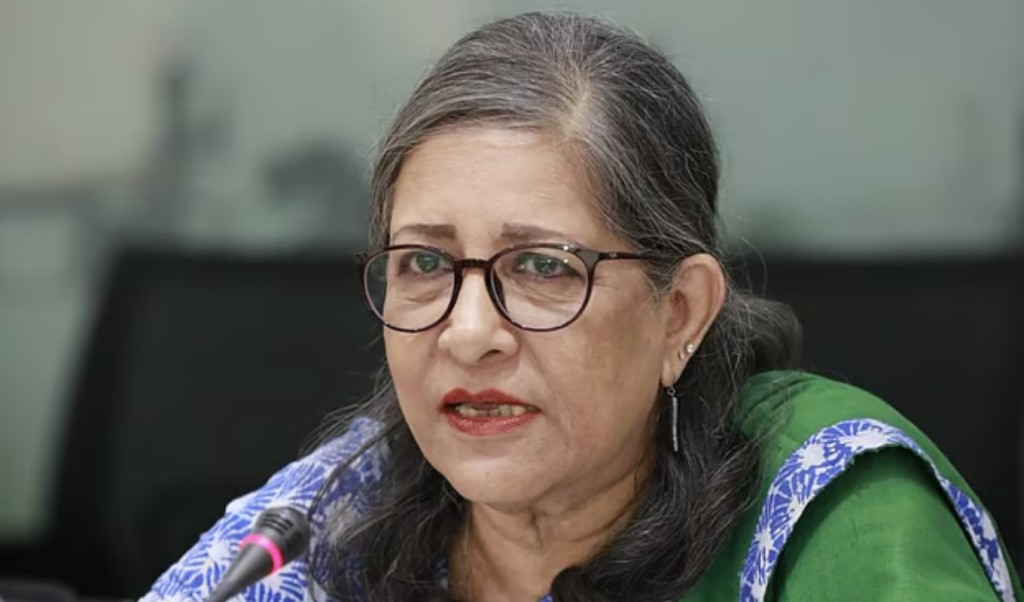 ‘পোশাক খাতে নারীর অবদান ৫০%, সংসদে কেন ৫%’, প্রশ্ন ফারাহ কবিরের 3 পোশাক খাতে নারীর অবদান ৫০ ফারাহ কবিরের প্রশ্ন 1754737099 ‘পোশাক খাতে নারীর অবদান ৫০%, সংসদে কেন ৫%’, প্রশ্ন ফারাহ কবিরের
