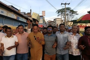 ফজলুর রহমানের বিরুদ্ধে ষড়যন্ত্রের প্রতিবাদে বিএনপি নেতাকর্মীদের বিক্ষোভ