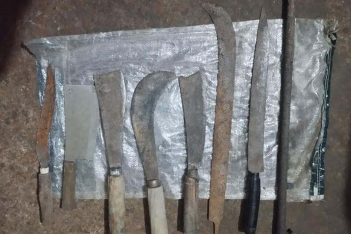 ফেনীতে দেশীয় অস্ত্রসহ ২ ছাত্রদল নেতা আটক