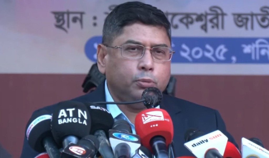বাংলাদেশে সবার অধিকার সমান, ধর্ম-বর্ণের ভেদাভেদ থাকবে না: সেনাপ্রধান 3 বাংলাদেশে সবার অধিকার সমান ধর্ম বর্ণের কোনো ভেদাভেদ থাকবে না সেনাপ্রধান 1755344620 বাংলাদেশে সবার অধিকার সমান, ধর্ম-বর্ণের ভেদাভেদ থাকবে না: সেনাপ্রধান