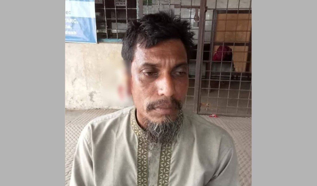 বাকিতে সিগারেট না দেওয়ায় দোকানির কান কামড়ে ছিঁড়লেন যুবক 5 বাকিতে সিগারেট না দেওয়ায় দোকানির কান কামড়ে ছিঁড়লেন যুবক 1755000753 বাকিতে সিগারেট না দেওয়ায় দোকানির কান কামড়ে ছিঁড়লেন যুবক