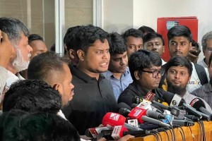 বিএনপির আ.লীগ বিষয়ক সম্পাদক রুমিন ফারহানা : হাসনাত আবদুল্লাহ