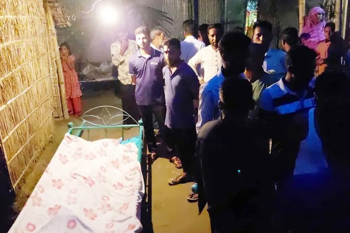 বিলে শাপলা তুলতে গিয়ে দুই শিশুর মৃত্যু