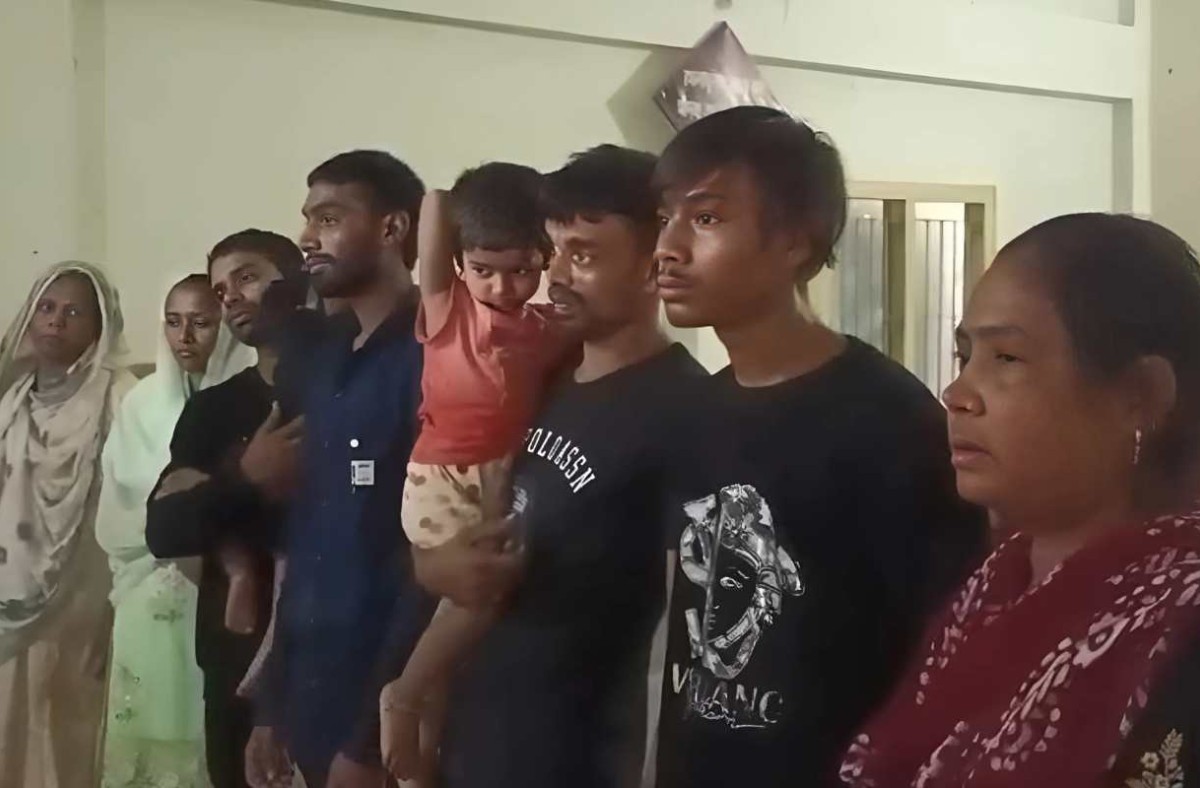 বুড়িমারি সীমান্তে নারী-শিশুসহ ৯ জনকে পুশইন করলো বিএসএফ