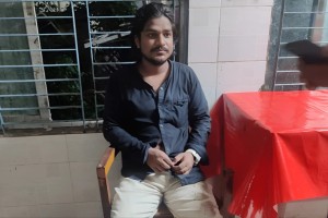 বৈছাআ সদস্য পরিচয়ে চাঁদা দাবি-ছিনতাইয়ের অভিযোগে যুবক আটক