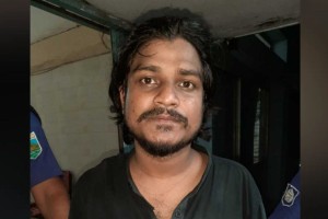 বৈষম্যবিরোধীর সদস্য পরিচয়ে চাঁদাবাজি করতে গিয়ে হাতেনাতে ধরা