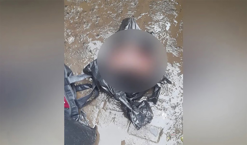 ব্যাগের ভিতর মৃতদেহ 1754636118 গাজীপুরে পরিত্যক্ত ব্যাগ থেকে অজ্ঞাতনামা ব্যক্তির খণ্ডিত মরদেহ উদ্ধার