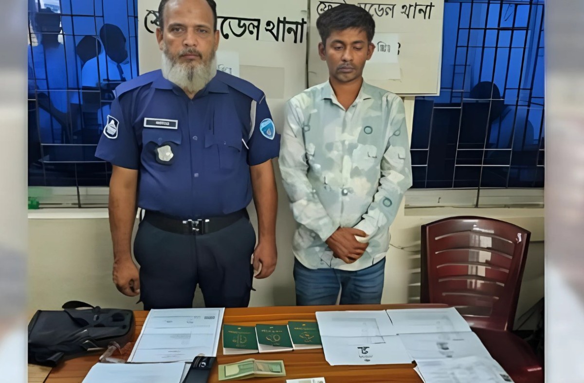 ভারতে পাঠানোর কথা বলে দুই রোহিঙ্গাকে নিয়ে এলো ফেনীতে, দালাল গ্রেপ্তার