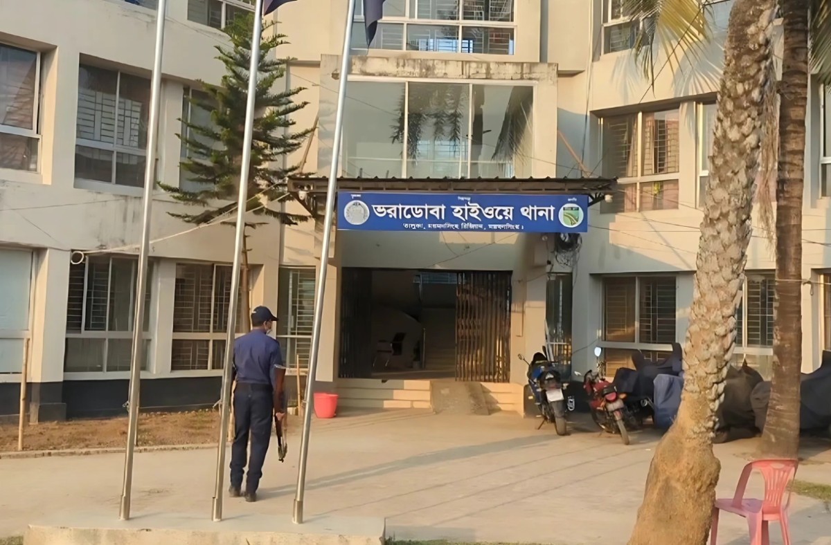 ভালুকায় কাভার্ড ভ্যানের ধাক্কায় প্রাণ গেলো সিএনজিযাত্রীর