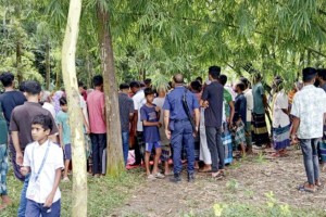 ভূঞাপুরে গাছে ঝুলছিল নারীর মরদেহ
