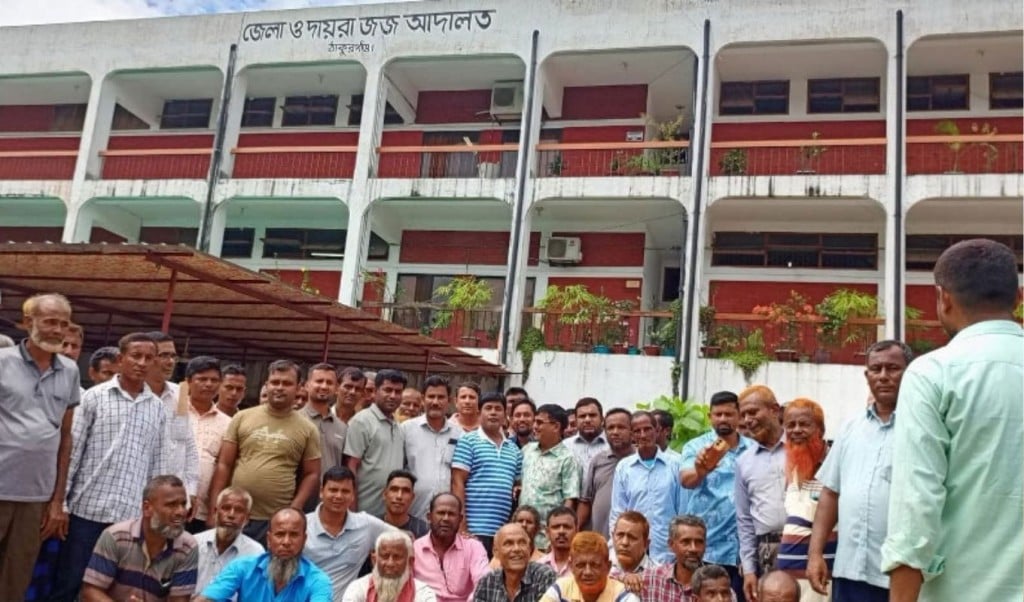 ভোটকেন্দ্রে কর্মকর্তা হত্যা মামলায় খালাস বিএনপির ১২৩ নেতা কর্মী 1755172761 ভোটকেন্দ্রে কর্মকর্তা হত্যা মামলায় খালাস বিএনপির ১২৩ নেতা-কর্মী