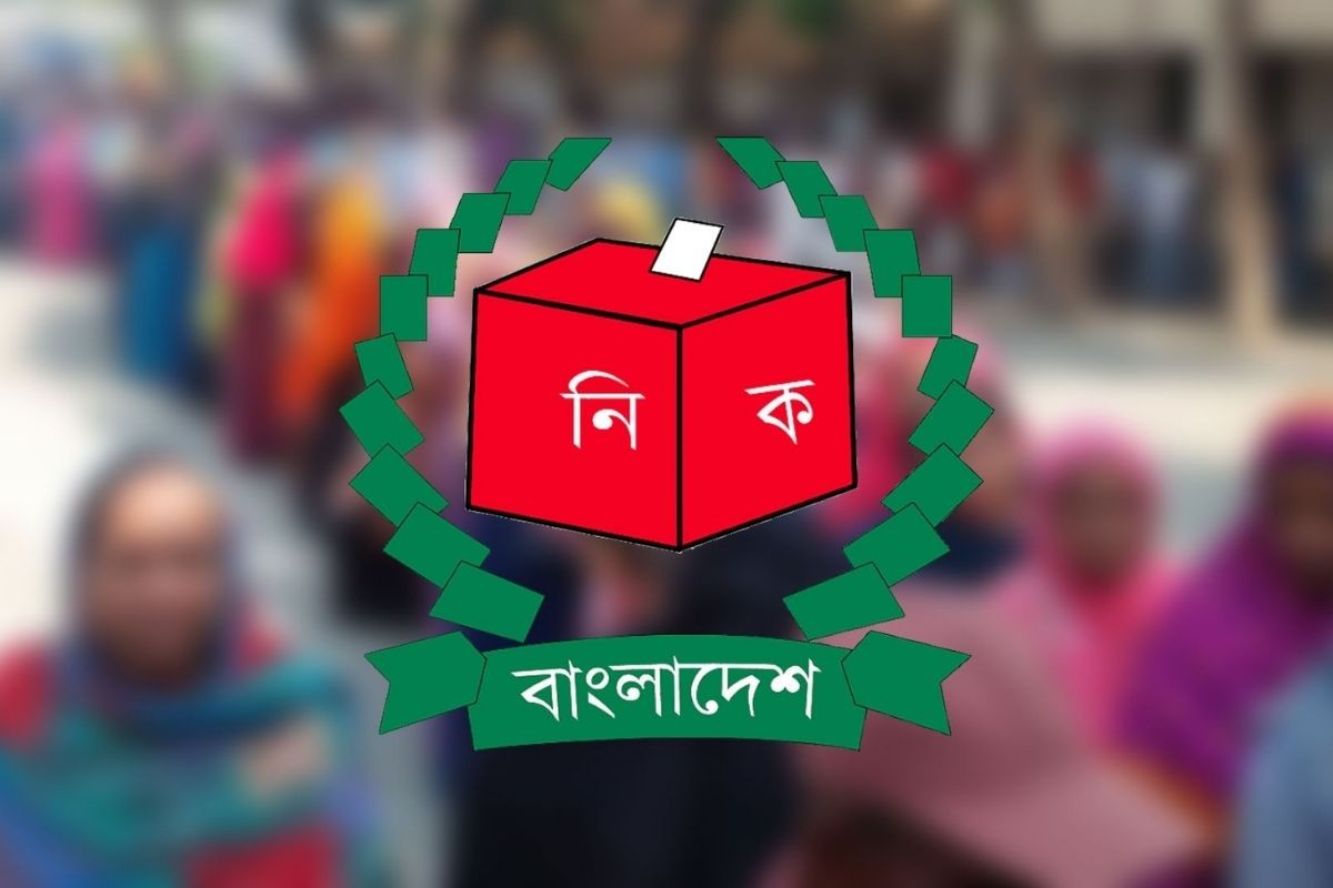 ভোটের দিন সকালে যাবে ব্যালট, আইন-শৃঙ্খলা রক্ষাকারীদের সঙ্গে থাকবে বডি ক্যামেরা