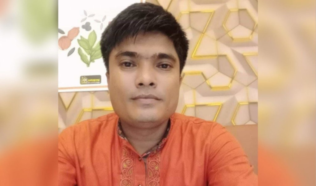 মৎস্য ঘের থেকে তুলে নিয়ে ব্যবসায়ীকে গুলি করে হত্যা 2 মৎস্য ঘের থেকে তুলে নিয়ে ব্যবসায়ীকে গুলি করে হত্যা 1756029746 মৎস্য ঘের থেকে তুলে নিয়ে ব্যবসায়ীকে গুলি করে হত্যা