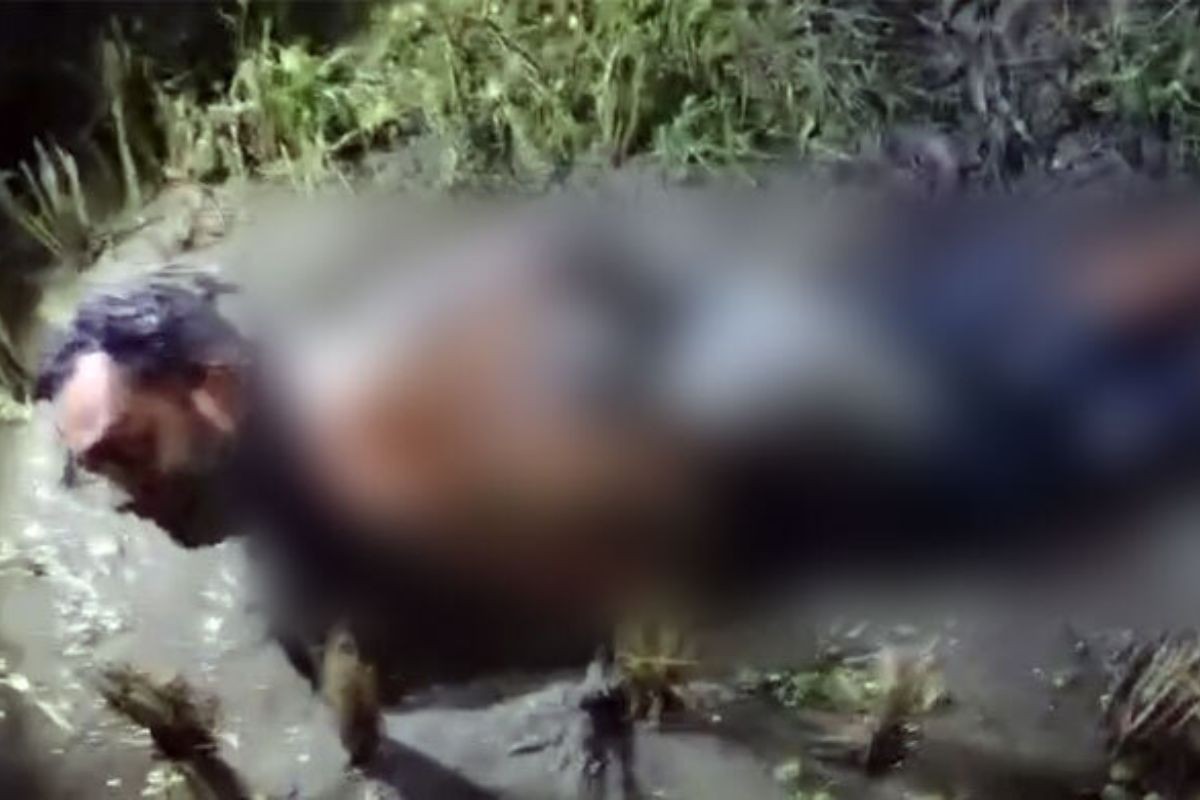 যুবককে হাত-পা বেঁধে নিয়ে যাওয়ার সময় টর্চলাইট দেখে পালালো দুর্বৃত্তরা
