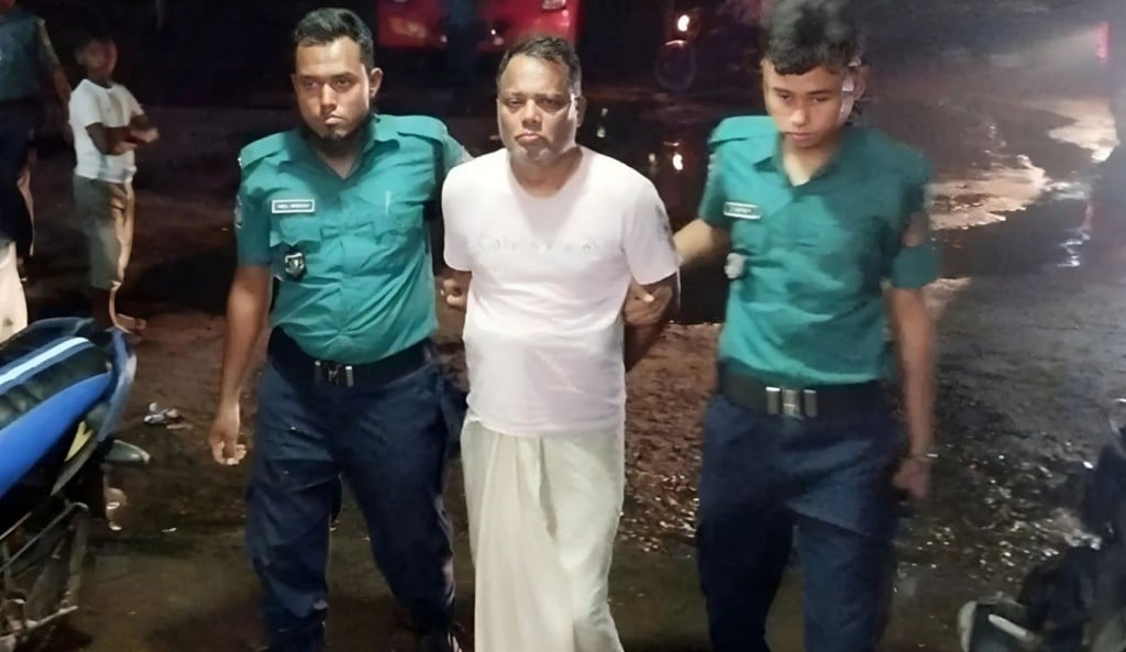 রংপুর মহানগর স্বেচ্ছাসেবক লীগ সভাপতি আতাউর জামান গ্রেপ্তার 1755152385 রংপুর মহানগর স্বেচ্ছাসেবক লীগ সভাপতি আতাউর জামান গ্রেপ্তার