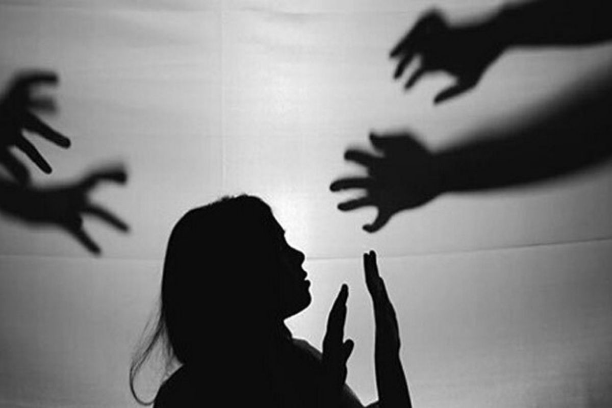 রাজধানীতে চাকরির প্রলোভনে দুই নারীকে ধর্ষণের অভিযোগ, গ্রেপ্তার ৪