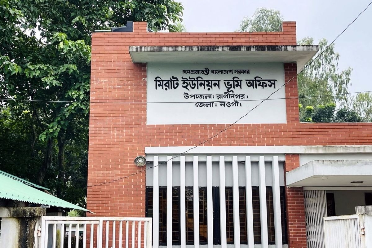 রাণীনগরের মিরাট ইউনিয়ন ভূমি অফিস দুর্নীতির আখড়া