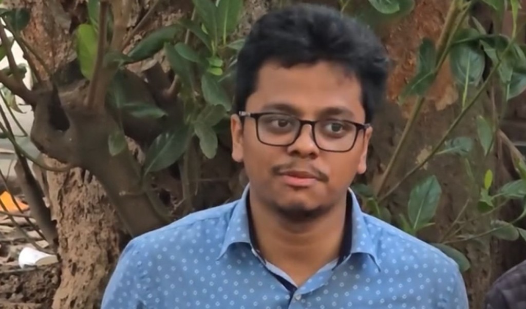 রিটকারীকে শুভেচ্ছা জানালেন শিবিরের জিএস প্রার্থী ফরহাদ 3 রিটকারীকে শুভেচ্ছা জানালেন শিবিরের জিএস প্রার্থী ফরহাদ 1756623003 রিটকারীকে শুভেচ্ছা জানালেন শিবিরের জিএস প্রার্থী ফরহাদ