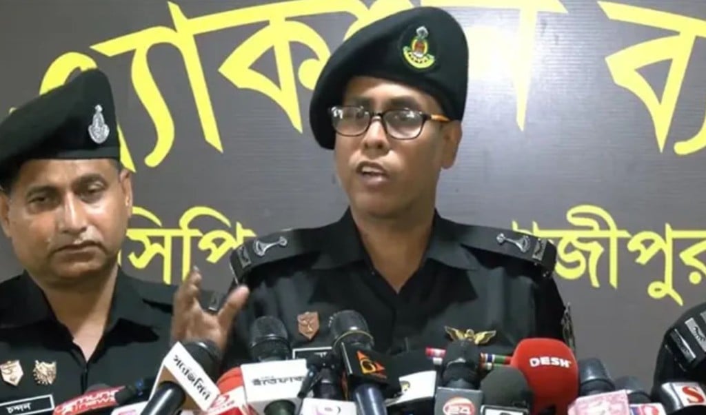 র‌্যাব 1754723762 সাংবাদিক তুহিন হত্যায় জড়িত থাকার কথা স্বীকার করেছে গ্রেপ্তার স্বাধীন: র‌্যাব