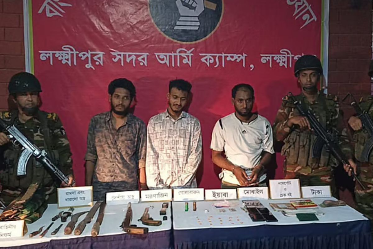 লক্ষ্মীপুরে আগ্নেয়াস্ত্র-ইয়াবাসহ ৩ যুবক গ্রেপ্তার